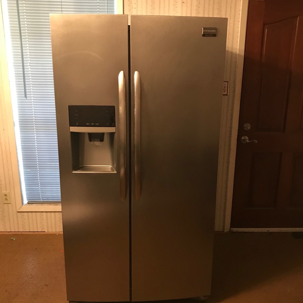 Frigidaire fridge